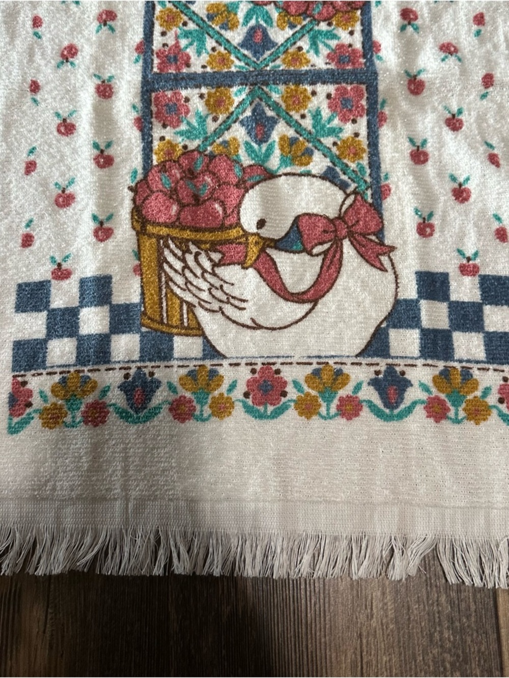 Vintage kitchen towel COUNTRY GOOSE bow flowers fruit